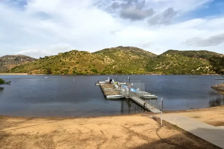 A scenic view of Poway, California, with rolling hills, open trails, and suburban homes surrounded by natural landscapes that highlight the city’s quiet and rural charm.